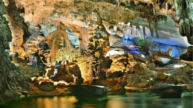 Khám phá những “kiệt tác” hang động của Việt Nam